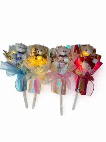 RAMO DE ROSAS CON OSO Y LUZ RF:PARTY ON 10001