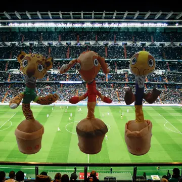 MASCOTA BAILARINA RF:BLK371