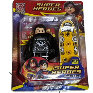 LEGO SUPERHÉROE CON PATINETA REF AJ671